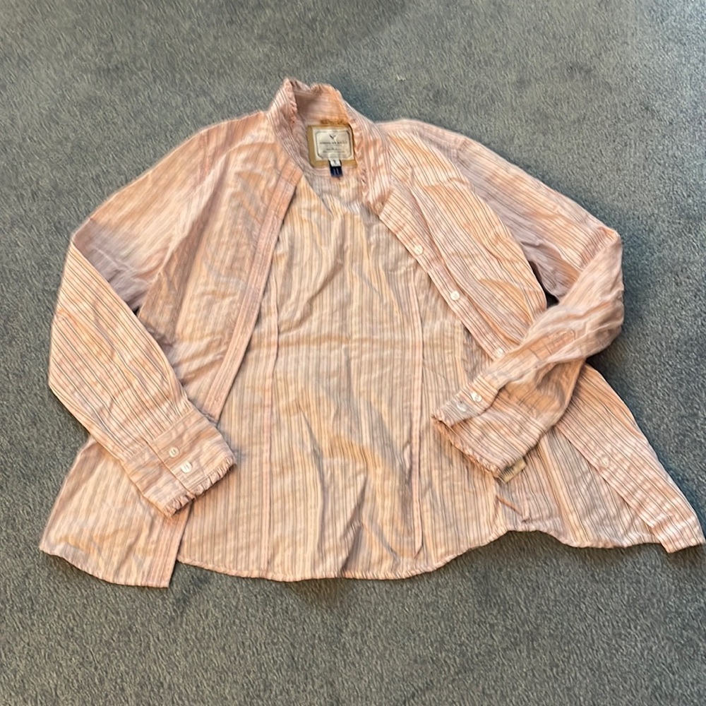 GAP size 8 dress shirt/size small light pink with thin stripes.